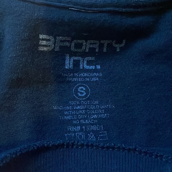 3Forty Inc. Boys t-shirt. Size small 100% cotton. - Picture 2 of 4